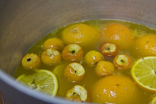 Agua fresca de mandarina - The Other Side of the Tortilla