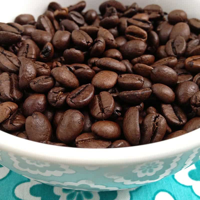 https://theothersideofthetortilla.com/wp-content/uploads/2015/04/oaxacan-latte-coffee-beans-featured-TOSOTT.jpg