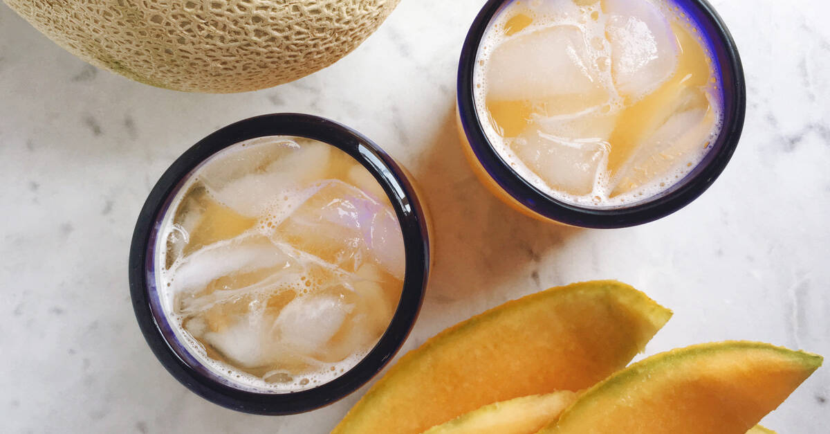 How to make agua fresca de melón with a juicer The Other Side of the